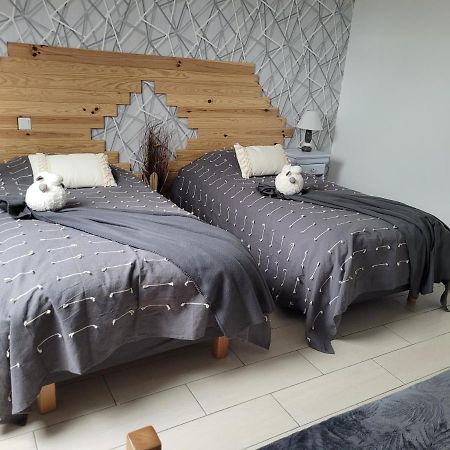 Laurilia Bed & Breakfast Saint-Romain-sur-Cher Exterior photo
