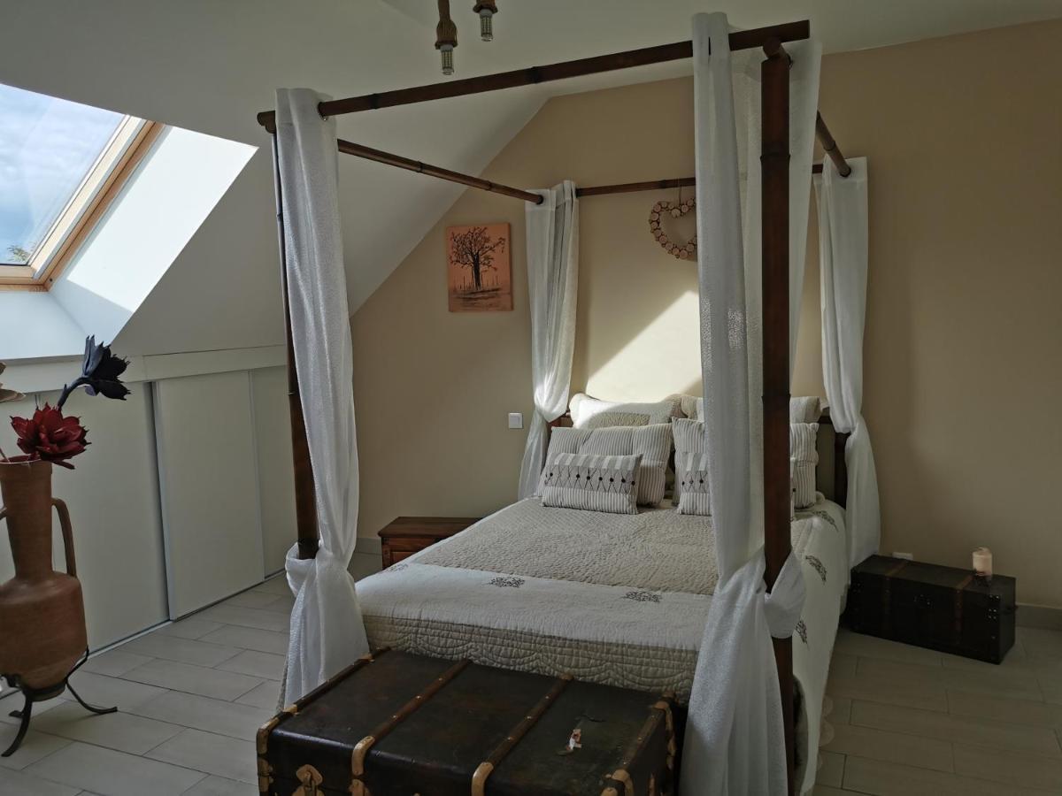 Laurilia Bed & Breakfast Saint-Romain-sur-Cher Exterior photo